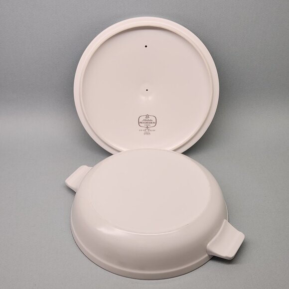 Noritake Up-Sa Daisy (9001) - 10.25" Shallow Covered Serving Dish - Picture 4 of 6